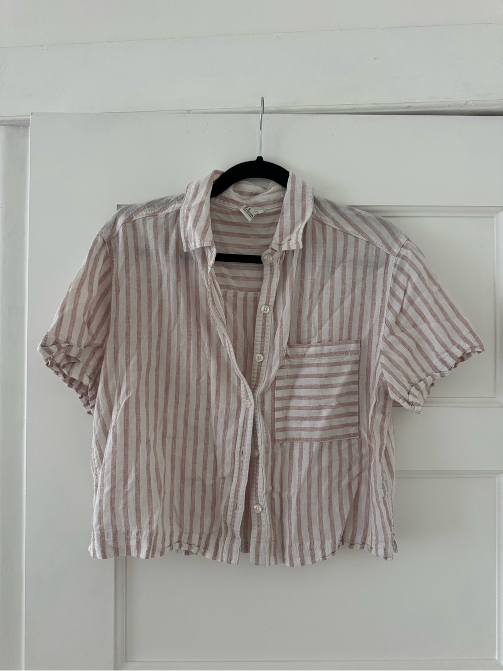 Forever 21 Pink and White Striped Short-Sleeve Button-Down